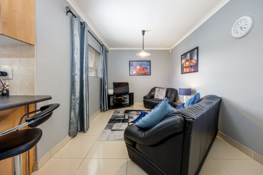 6 Bedroom Property for Sale in Rouxville Western Cape
